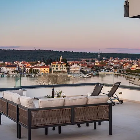 公寓 Punta Vista Penthouse Sukošan