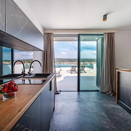 Punta Vista Penthouse 公寓 Sukošan