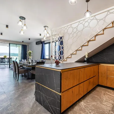 Punta Vista Penthouse * Sukošan